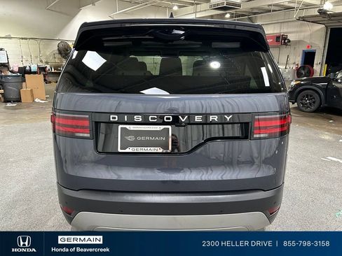 Used 2025 Land Rover Discovery S AWD/4WD image 7