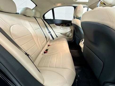 Used 2020 Mercedes-Benz C 300 Sedan image 26