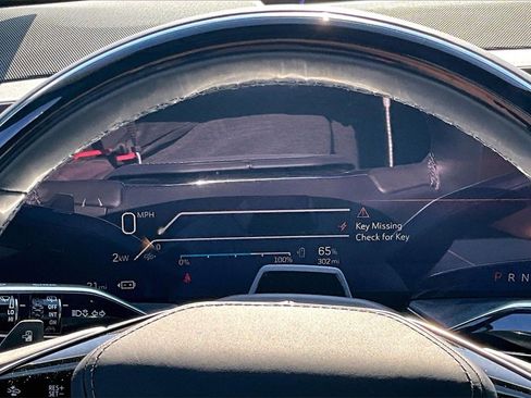 Certified 2026 Cadillac Escalade IQL Luxury image 13