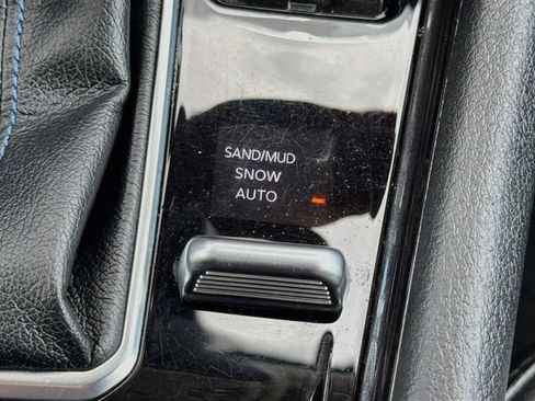 Used 2022 Jeep Compass Latitude AWD/4WD image 27