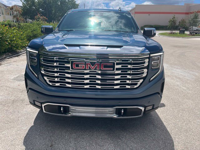 Used 2024 GMC Sierra 1500 Denali AWD/4WD image 2