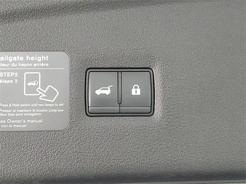 Used 2024 INFINITI QX55 Luxe image 12