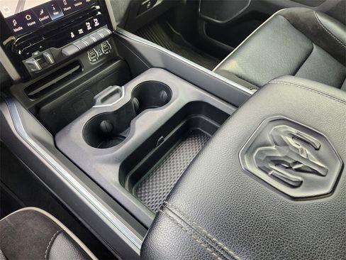 Used 2023 RAM 1500 Laramie image 24
