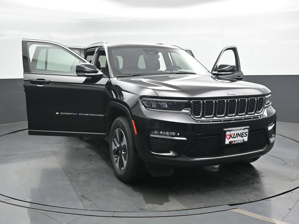 Used 2024 Jeep Grand Cherokee Limited 4xe AWD/4WD image 48