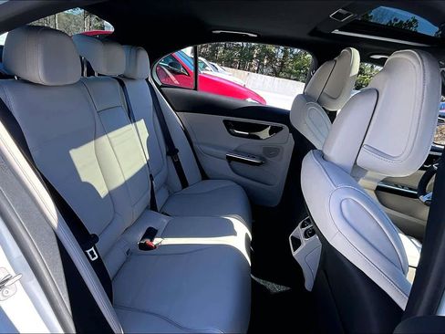 Used 2024 Mercedes-Benz C 300 C 300 image 19