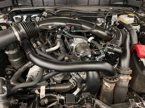 Used 2025 Ford Bronco Raptor image 29