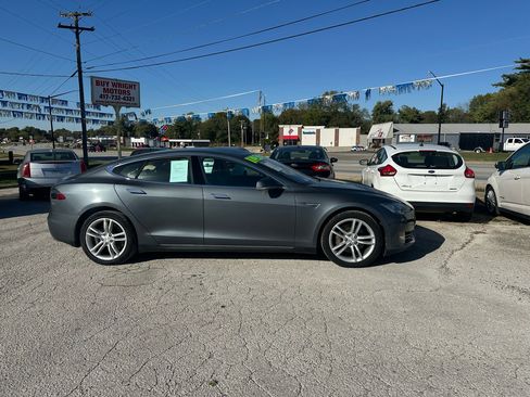 Used 2013 Tesla Model S Signature image 4