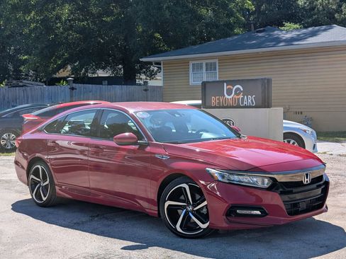 Used 2018 Honda Accord Sport image 1