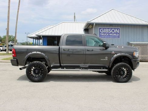 Used 2024 RAM 2500 Big Horn w/ Sport Appearance Package AWD/4WD image 13