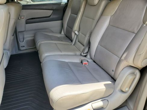 Used 2012 Honda Odyssey Touring Elite image 25