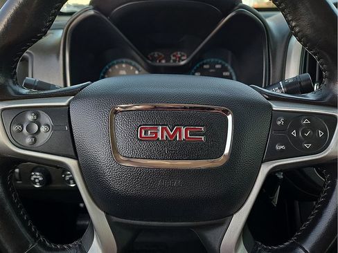 Used 2019 GMC Canyon SLE image 20
