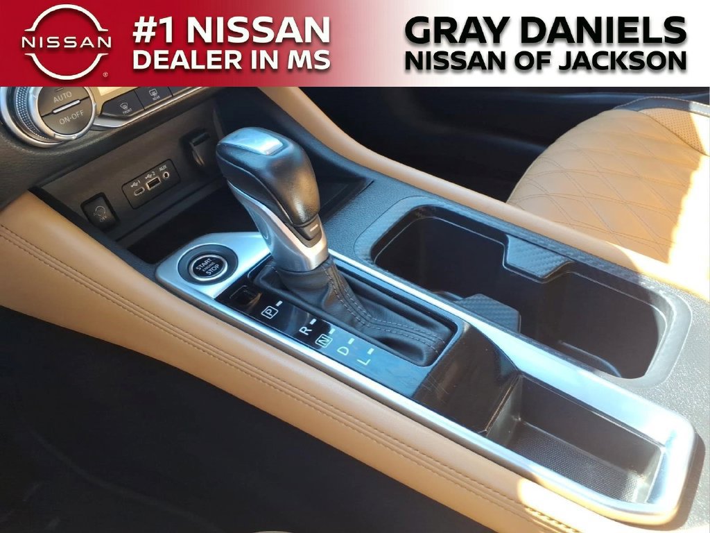 Used 2024 Nissan Sentra SV w/ SV Premium Package FWD image 19