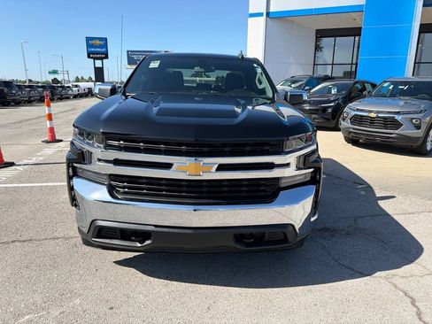 Used 2020 Chevrolet Silverado 1500 LT w/ Texas Edition AWD/4WD image 8