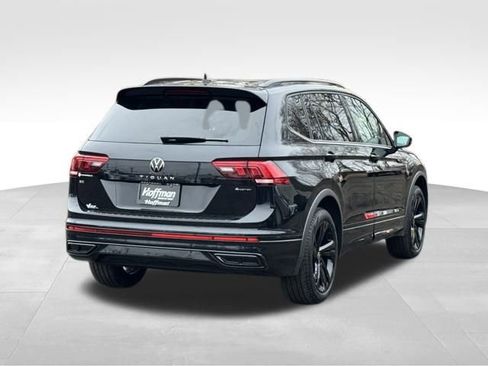 Used 2024 Volkswagen Tiguan SE R-Line image 7