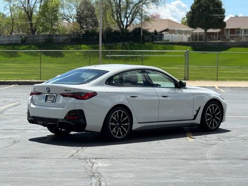 Certified 2022 BMW i4 M50 image 5