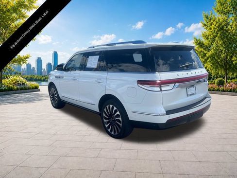 Used 2023 Lincoln Navigator Black Label AWD/4WD image 4