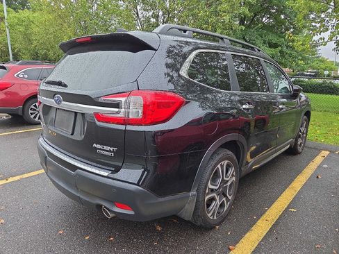 Used 2024 Subaru Ascent Touring AWD/4WD image 6