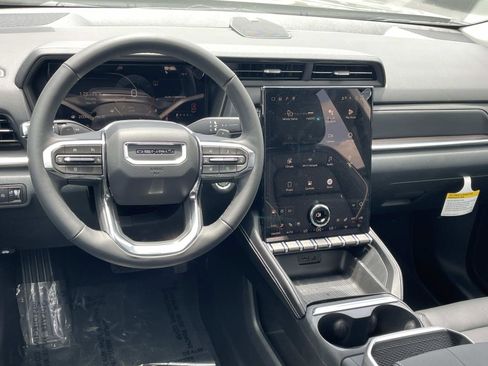 New 2026 GMC Terrain Denali AWD/4WD image 9