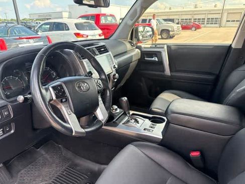 Used 2023 Toyota 4Runner SR5 Premium w/ Moonroof Package AWD/4WD image 13