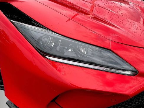 Used 2022 Ferrari F8 Tributo RWD image 27