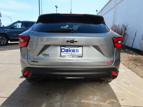 Certified 2024 Chevrolet Trax RS w/ Driver Confidence Package image 6