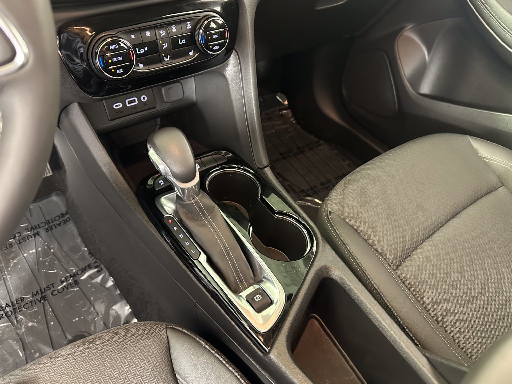 Used 2023 Buick Encore GX Select w/ Safety Package II AWD/4WD image 30