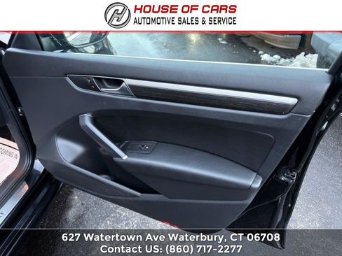 Used 2017 Volkswagen Passat 1.8T SE image 51