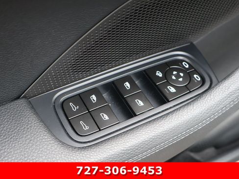 Used 2026 Porsche Panamera image 16