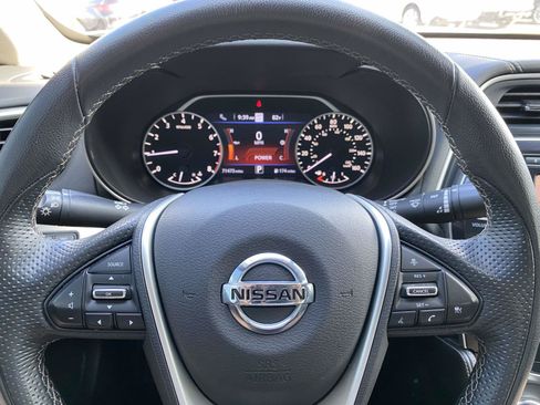 Used 2022 Nissan Maxima SV w/ Floor Mat Group FWD image 24