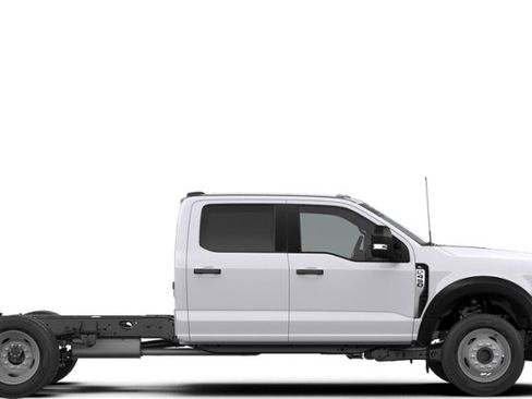 New 2026 Ford F450 XL w/ XL Chrome Package RWD image 59