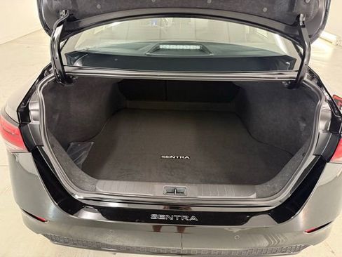New 2025 Nissan Sentra SV image 6