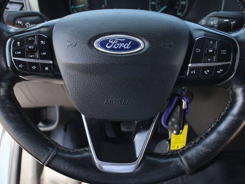 Used 2022 Ford Transit 350 DRW RWD image 15