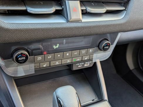 New 2026 Subaru Outback Premium image 18