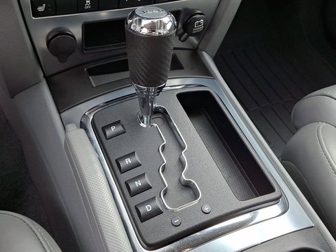 Used 2006 Jeep Grand Cherokee SRT8 w/ SRT Option Group I image 22