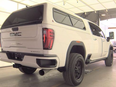 Used 2024 GMC Sierra 2500 Denali Ultimate w/ Max Trailering Package image 3