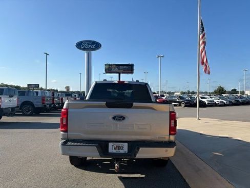 Used 2021 Ford F150 XL w/ STX Appearance Package RWD image 4