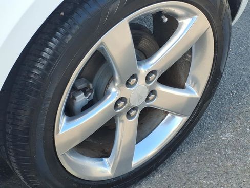 Used 2006 Pontiac Solstice Convertible w/ Premium Package image 10