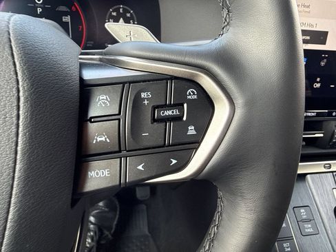 Used 2026 Lexus GX 550 w/ Accessory Package (2T) AWD/4WD image 29