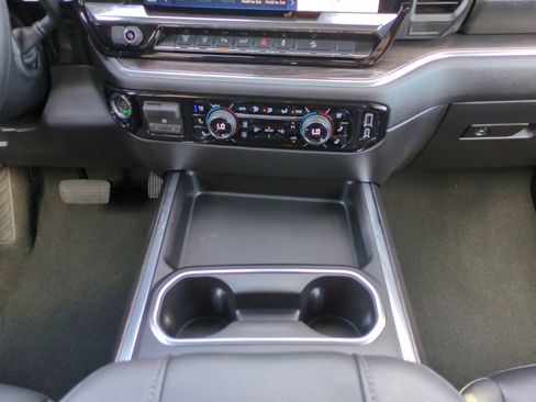 New 2026 Chevrolet Silverado 2500 LTZ w/ Trail Boss Package AWD/4WD image 19