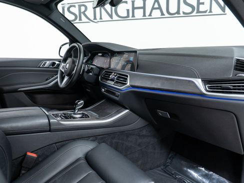 Certified 2022 BMW X5 xDrive40i w/ M Sport Package image 21