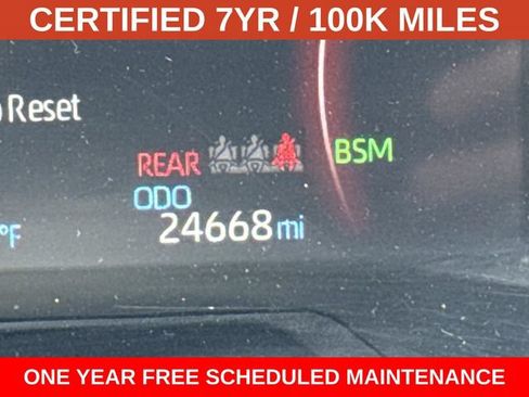 Used 2025 Toyota RAV4 XLE AWD/4WD image 28