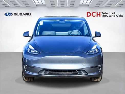 Used 2023 Tesla Model Y Performance image 2