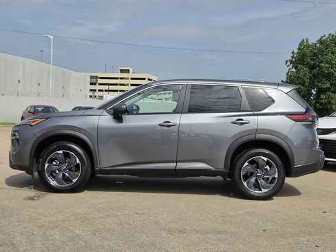 Used 2025 Nissan Rogue SV FWD image 6