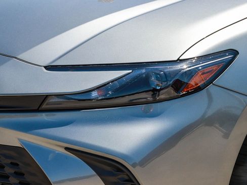 New 2026 Toyota Camry SE FWD image 10