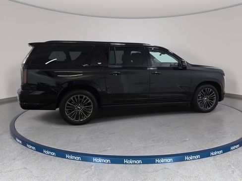 Used 2026 Cadillac Escalade ESV Platinum Sport w/ LPO, Floor Liner Package RWD image 5