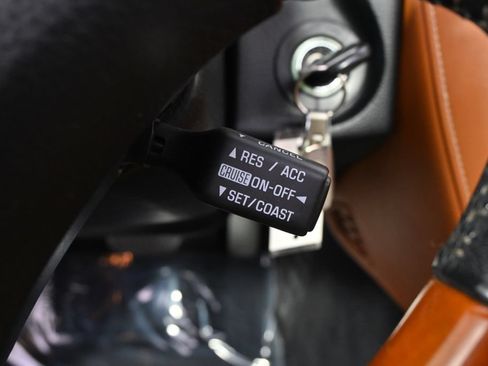 Used 2003 Lexus SC 430 Convertible RWD image 34