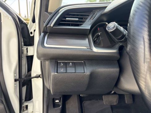 Used 2019 Honda Civic EX-L image 20
