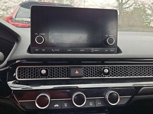 Used 2025 Honda Civic LX image 22