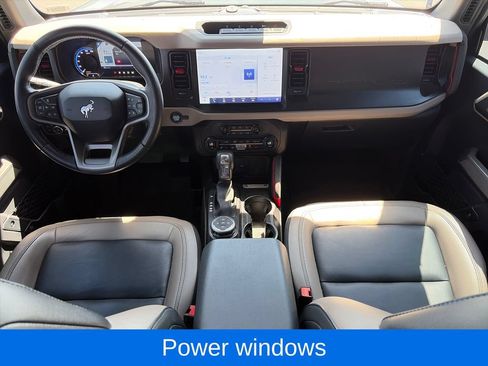 Used 2023 Ford Bronco Wildtrak AWD/4WD image 11