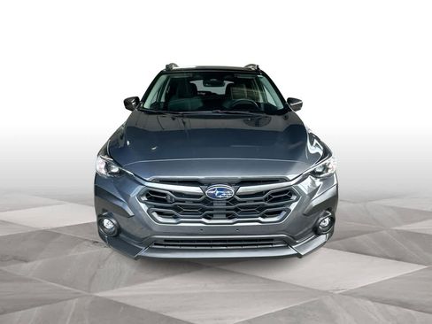 Used 2024 Subaru Crosstrek 2.0i Premium AWD/4WD image 3